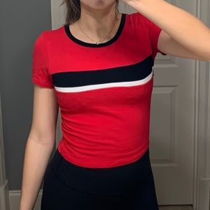 Red short sleeve crop top
